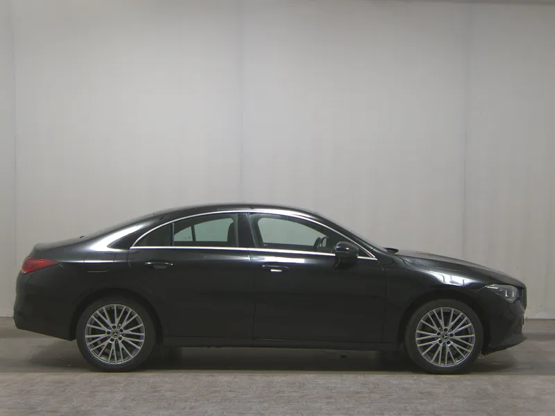 Mercedes-Benz CLA 250 Coupé e Progressive