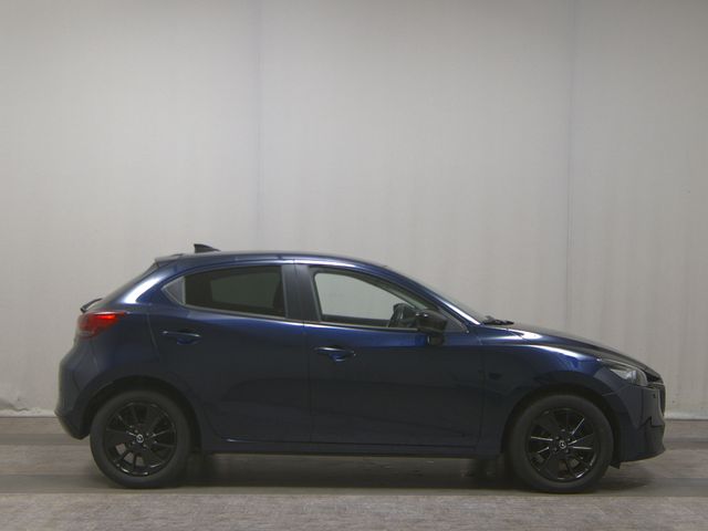 MAZDA 2 E-Skyactiv Homura LED KAMERA SHZ