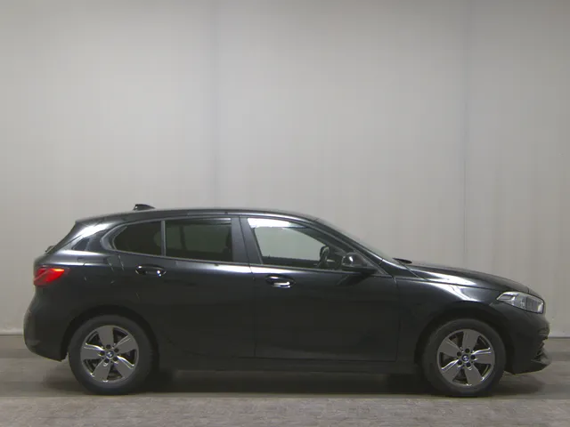 BMW 118i Advantage