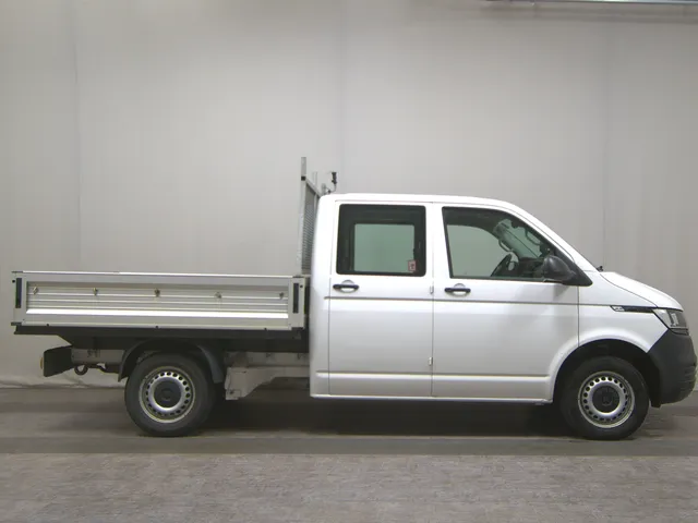 Volkswagen T T6 Transporter 2.0 TDI AHK