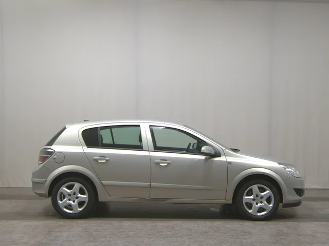 Opel Astra 1.9 CDTI Edition