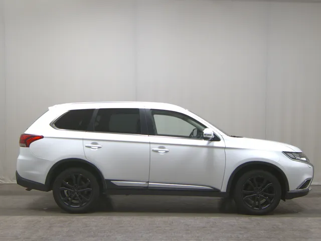 Mitsubishi Outlander 2.2 DI-D 4WD