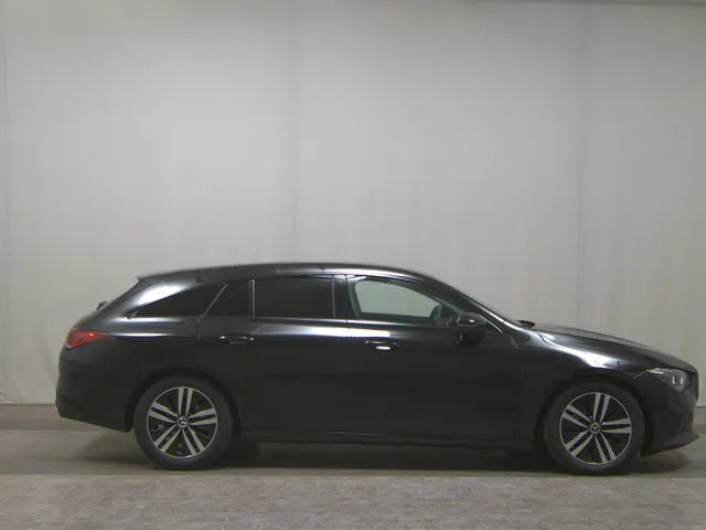 Mercedes-Benz CLA 200 d Progressive