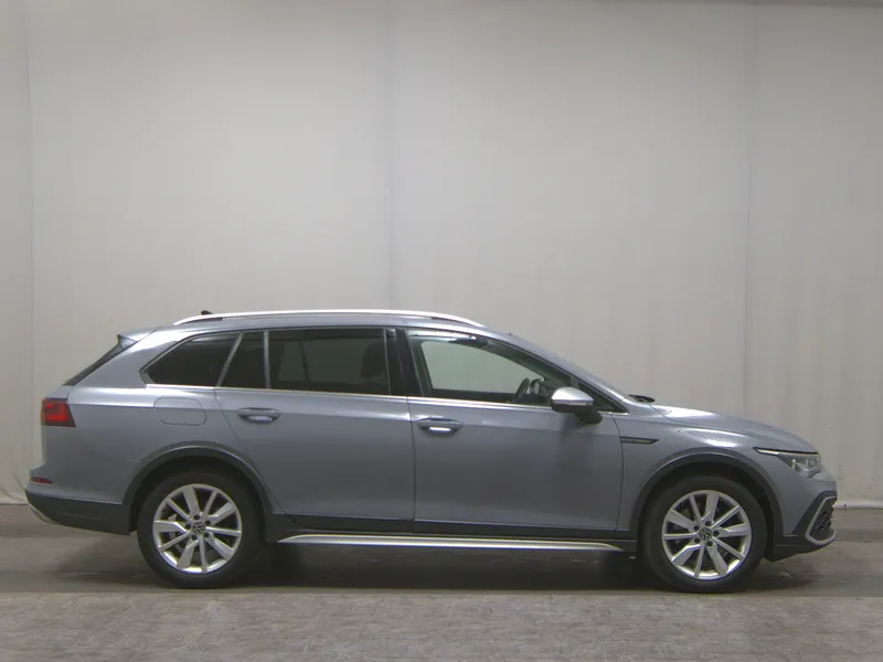 Volkswagen Golf VW Golf Alltrack 2.0 TDI 4M Navi LED Pano AHK