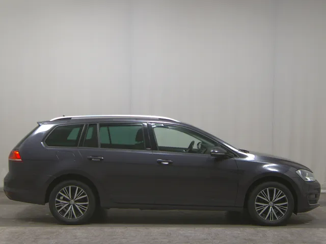 Volkswagen Golf-7 Variant 1.6 TDI Allstar