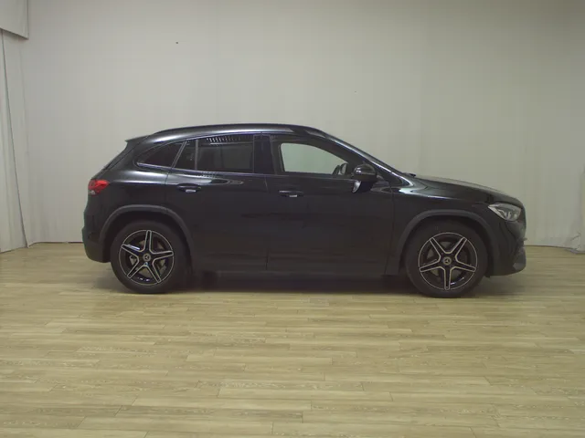 Mercedes-Benz GLA 220 d 4M AMG-Line
