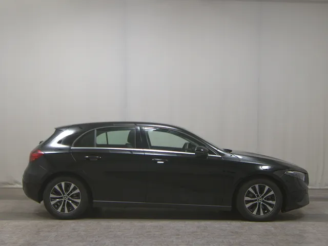 Mercedes-Benz A 180 d