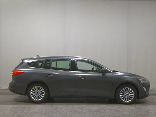 Ford Focus Turnier 1.5 EB Titanium