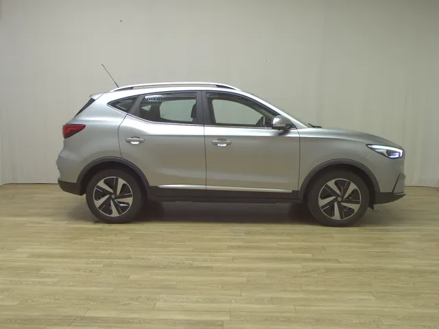 MG ZS Luxury