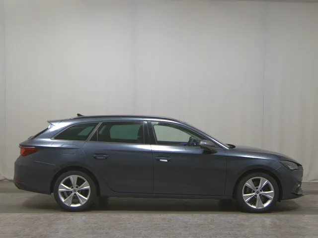Seat Leon Sportstourer 2.0 TDI FR-Line