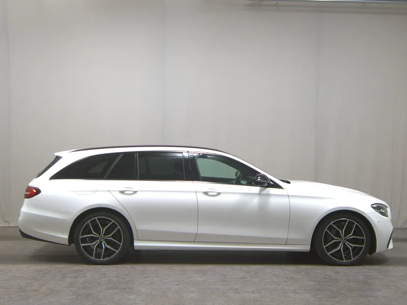 Mercedes-Benz E 220 T d 4M AMG-Line