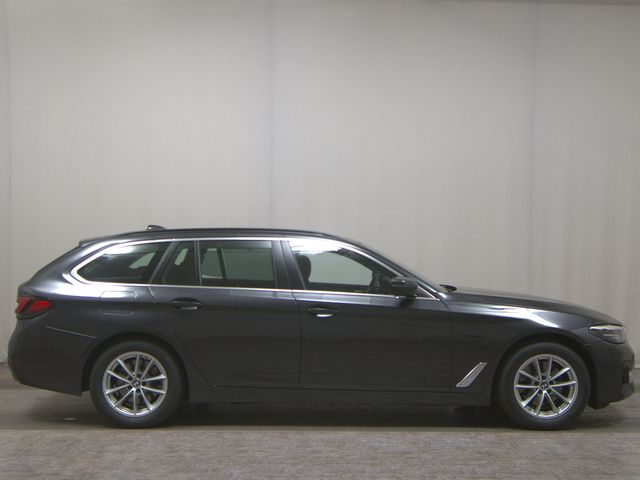 BMW 520dA Touring Leder Navi LED Pano RKF BMW 520dA Touring Leder Navi LED Pano RKF