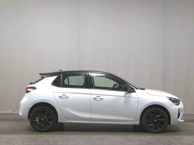 Opel Corsa 1.2 GS Line