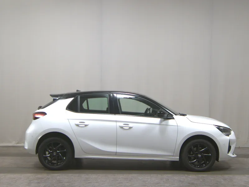 Opel Corsa 1.2 GS Line