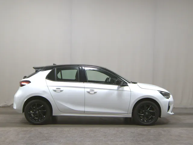 Opel Corsa 1.2 GS Line