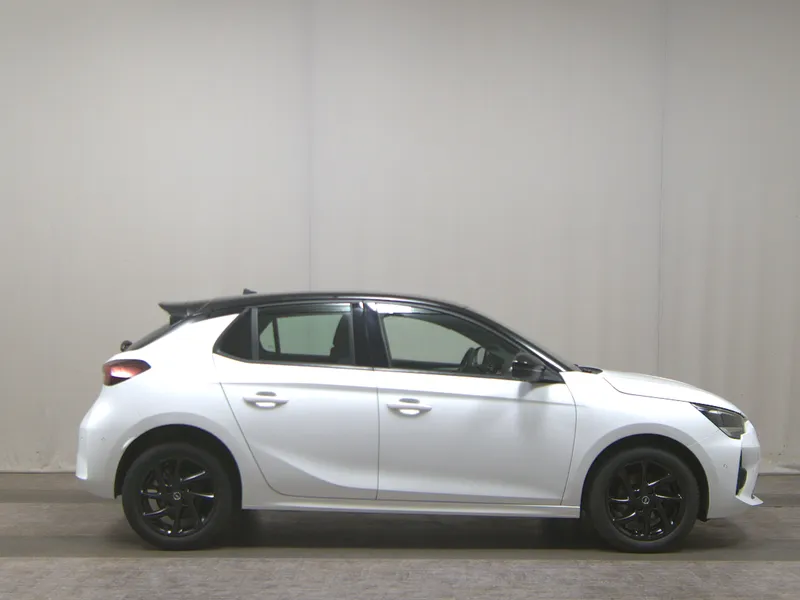 Opel Corsa 1.2 GS Line