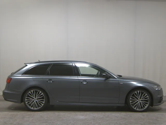 Audi A6 Avant 3.0 TDI Qu. S-Line