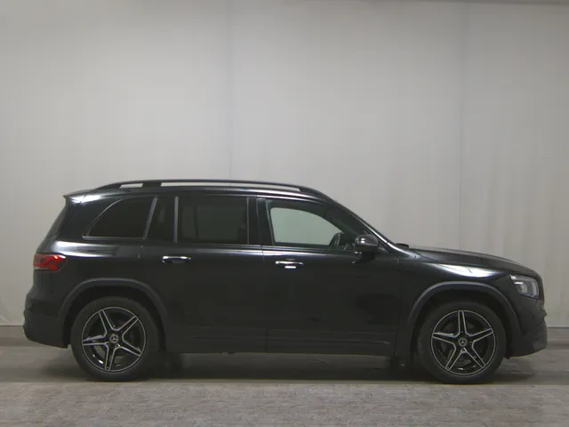 Mercedes-Benz GLB 200 d 4M AMG-Line