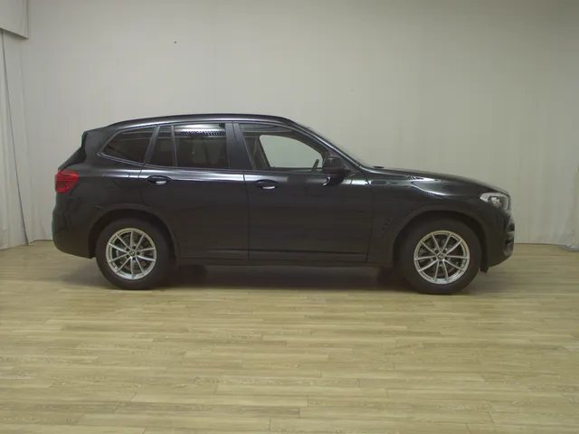 BMW X3 xDrive20d Advantage