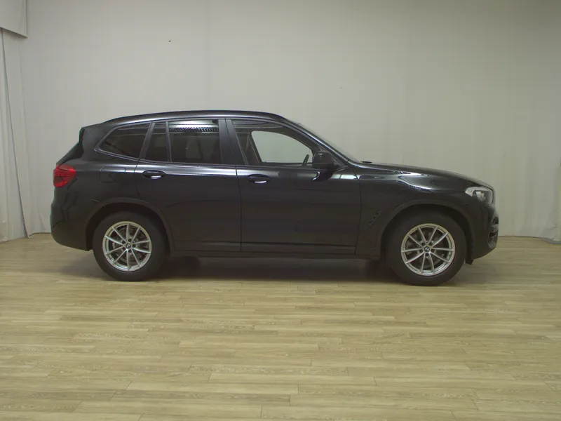 BMW X3 xDrive20d Advantage