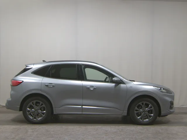 Ford Kuga 1.5 EB ST-Line