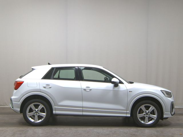 AUDI Q2 30 TDI S-Line NAVI LED VIRTUAL KAMERA