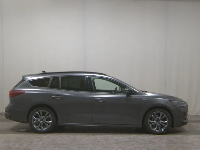 Ford Focus Turnier 1.5 EB ST-Line X
