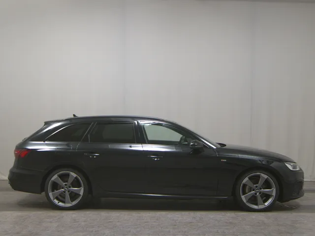 Audi A4 Avant 40 TDI Qu. S-Line