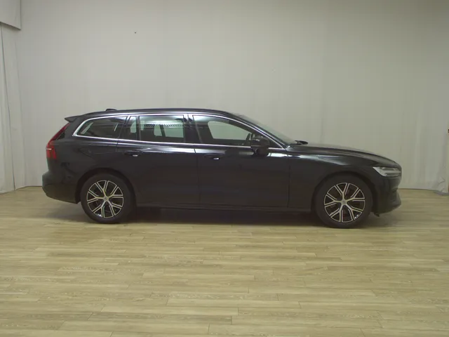 Volvo V60 B4 D Core