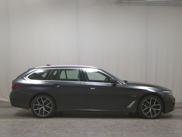 BMW 530e Touring M-Sport Leder Navi LED LC Prof