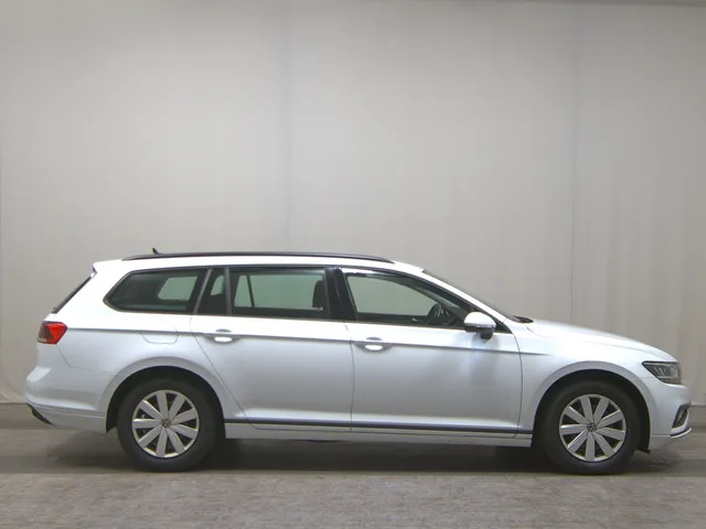 Volkswagen Passat Var. 2.0 TDI
