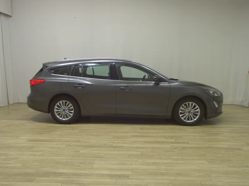 Ford Focus Turnier 1.5 EB Titanium