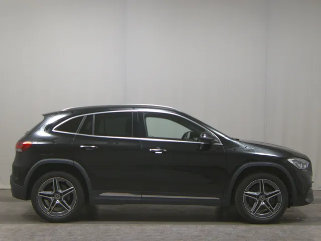 Mercedes-Benz GLA 250 e AMG-Line