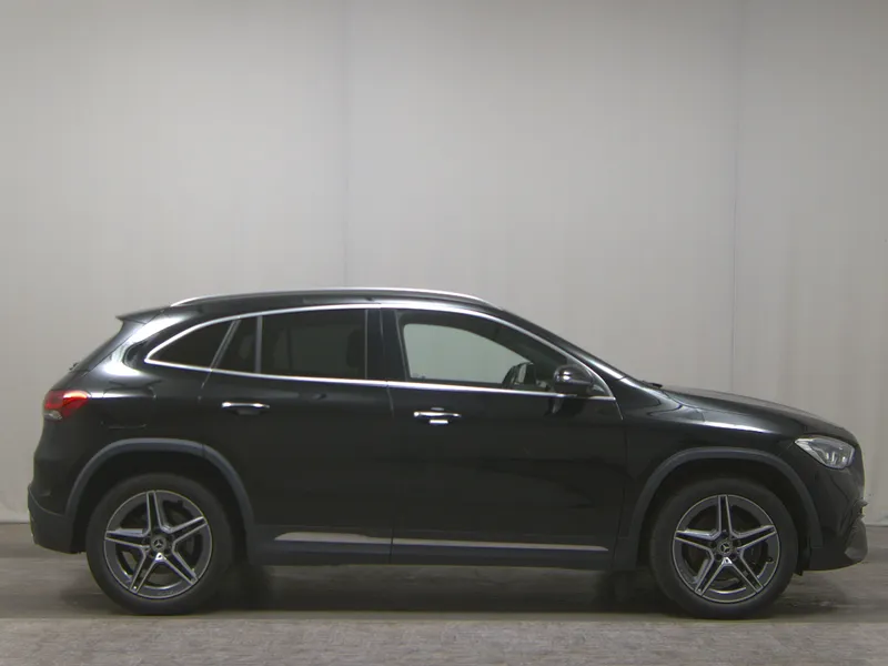Mercedes-Benz GLA 250 e AMG-Line