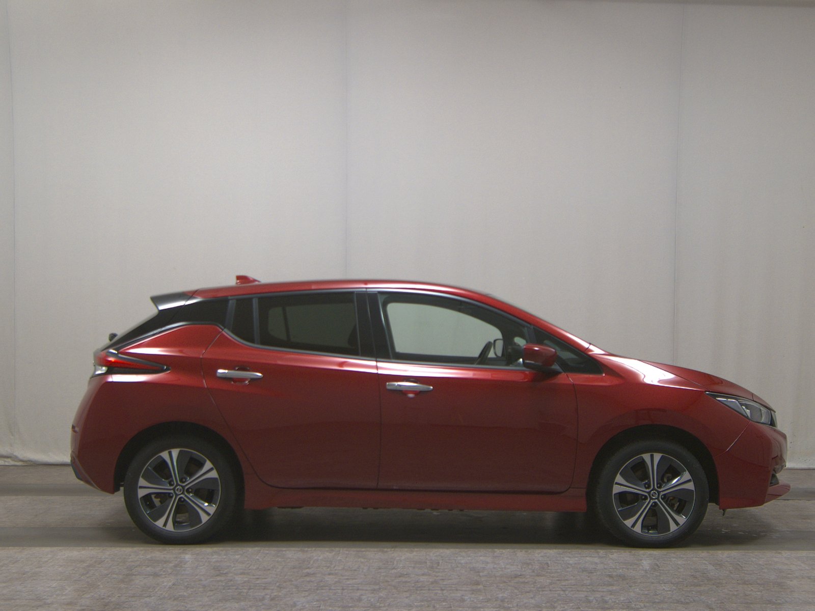 Nissan Andere