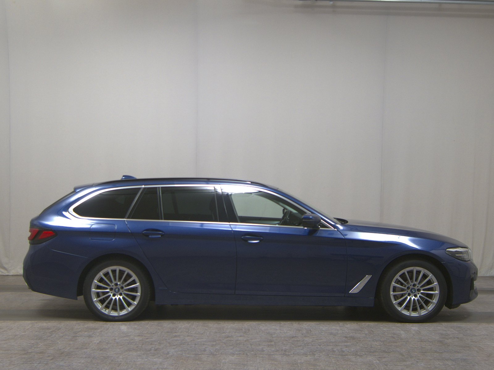 BMW 530e Touring