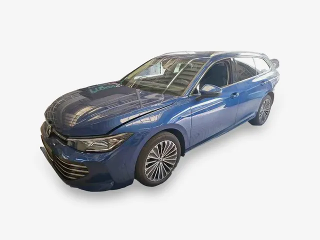 Volkswagen Passat Variant 2.0 TDI Elegance NAVI KLIMAAUT SHZ RFK