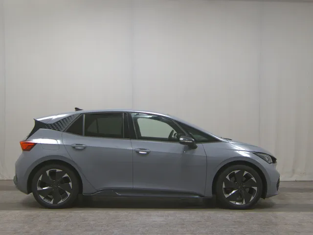 CUPRA Born e-Boost