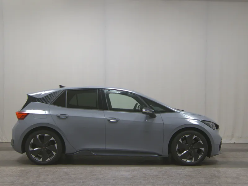 CUPRA Born e-Boost