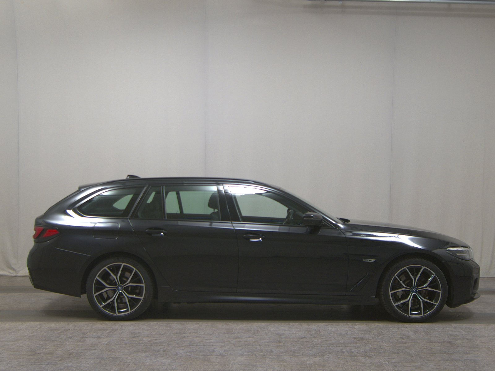 BMW 530e Touring