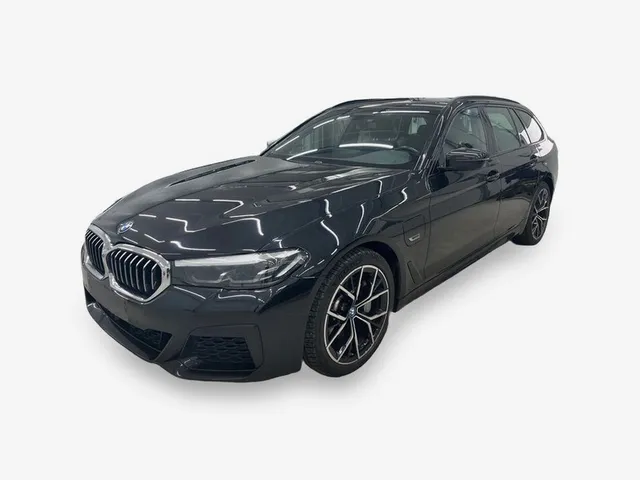 BMW 530e Touring M-Sport SPORTSITZE KLIMAAUT LED RADIO SHZ