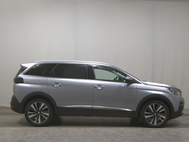 Peugeot 5008 BlueHDi 130 Allure