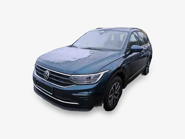 Volkswagen Tiguan 1.4 TSI e Life NAVI SHZ PDC LED ACC