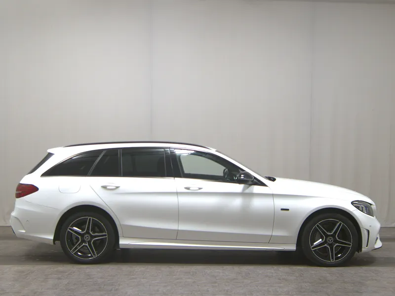Mercedes-Benz C 300 T de AMG-Line
