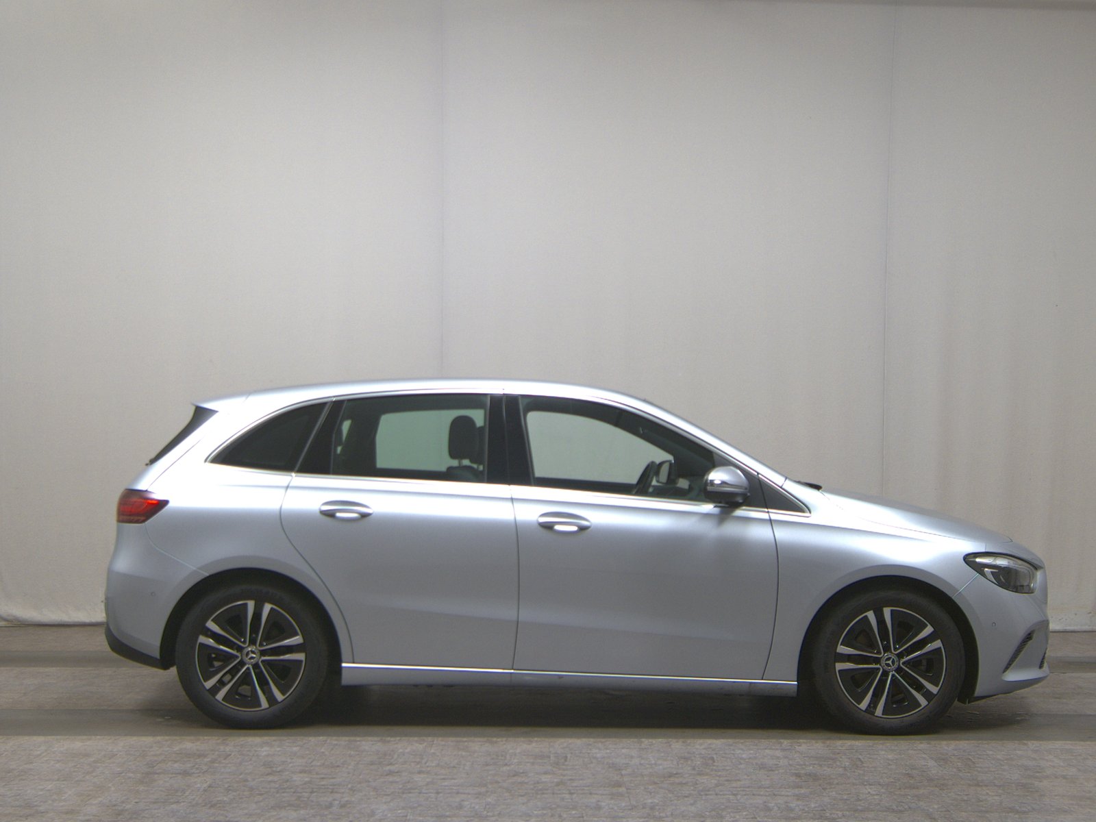 Mercedes-Benz B 200 d