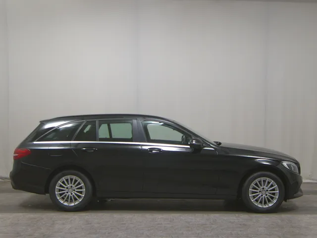 Mercedes-Benz C 200 T d