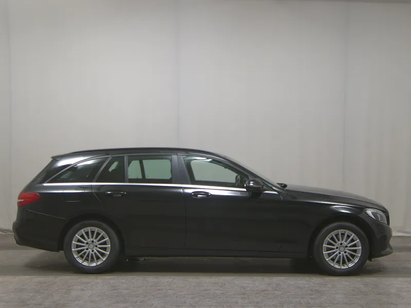 Mercedes-Benz C 200 T d