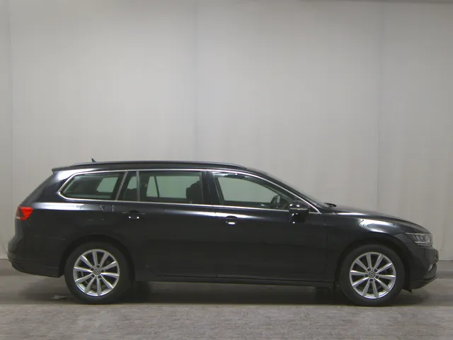 Volkswagen Passat Var. 1.5 TSI Business