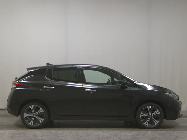 Nissan Andere Leaf N-Connecta