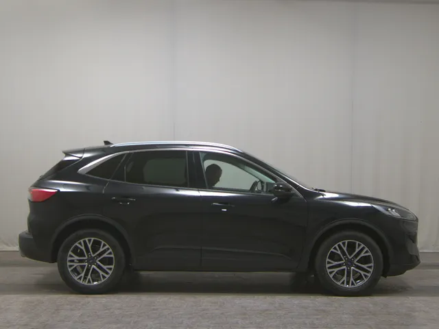 Ford Kuga 1.5 EB Titanium